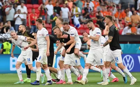 Sorpresa en la Eurocopa: Rep�blica Checa elimina a Pa�ses Bajos