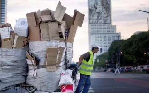 Latinoam�rica: Pandemia ampli� la brecha entre ricos y pobres