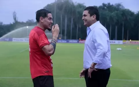 Gustavo G�mez aparece en el radar del campe�n de Europa