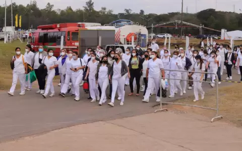 Inicia simulacro de vacunaci�n en el Aut�dromo Rub�n Dumot