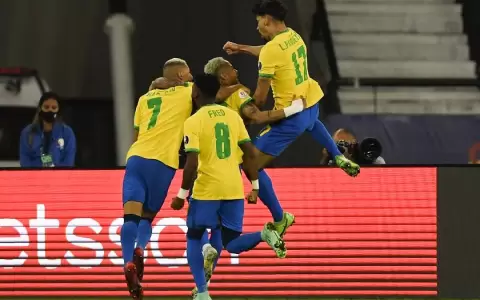 Copa Am�rica: Brasil supera con lo justo a Chile y se mete en semifinal