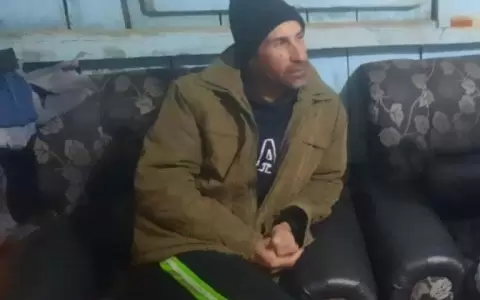 A secuestrado lo vistieron con ropa del ACA-EP, aseguran