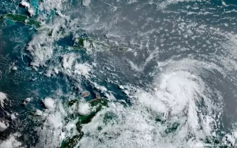 La tormenta Elsa descarga fuertes lluvias en Nueva York y el noreste de EEUU