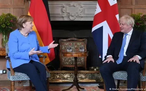 Angela Merkel llega a Londres para su �ltima visita oficial al Reino Unido