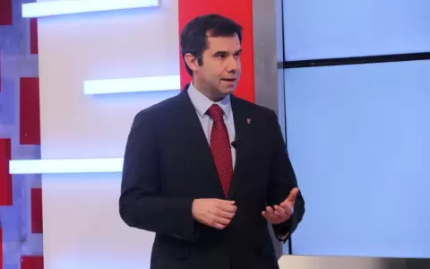 BCP: "Retiro gradual del apoyo fiscal fue transcendental para resistir"