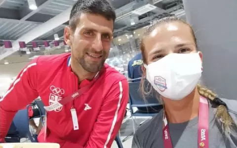 Alejandra Alonso se encontr� con Novak Djokovic antes del debut