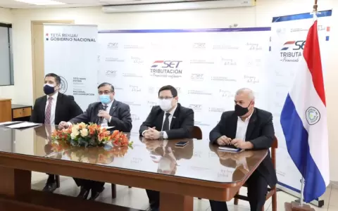 Denuncian a gobernador de Central por blanquear  USD 1 mill�n