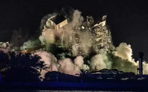 Demolieron lo que quedaba del edificio Champlain Towers en Florida