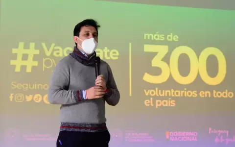 Sem�foro de vacunatorios: indicar� cuando est�n libres o llenos