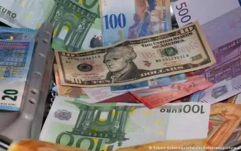 Hist�rico acuerdo entre 130 pa�ses sobre fiscalidad de multinacionales