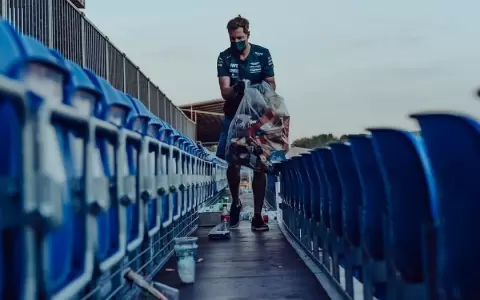 Vettel se queda a recoger la basura tras el GP de Gran Breta�a