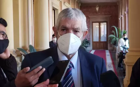 Kencho Rodr�guez quiere reflotar aerol�nea estatal, Acepar y el ferrocarril
