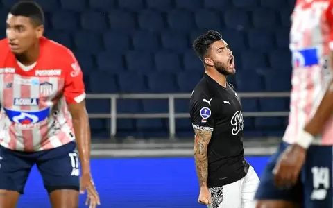 Libertad consigue un triunfazo aprovechando los errores de Junior