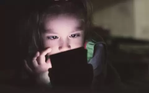 Adicci�n a la pantalla �La chispa inicial en conductas adictivas?