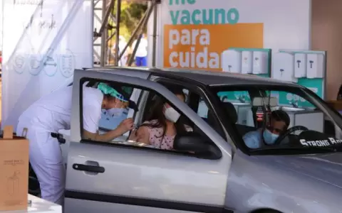 Gran concurrencia de j�venes de 18 a 34 a�os con comorbilidad