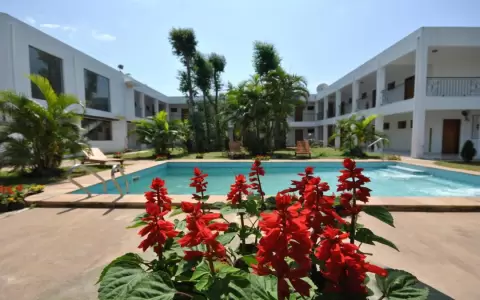 Hotel Ruta del Sol: una parada en el camino o un descanso cerca de Asunci�n