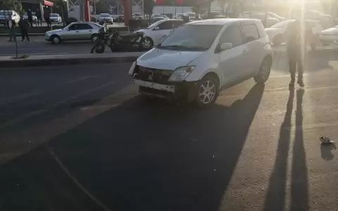 Conductor ocasion� �choque en fila� de personas que esperaban ser vacunadass