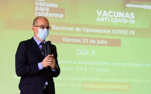 Salud baja rango de edad para vacunaci�n a personas de 20 a�os en adelante