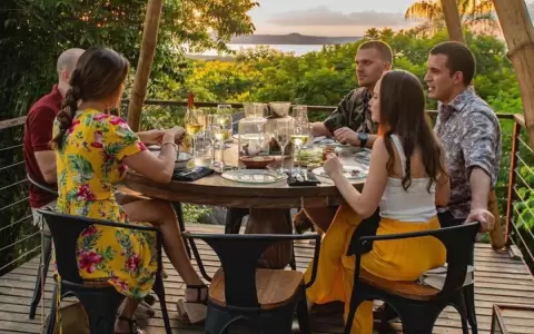 De encuentros, festejos y amistad, una gu�a para celebrar