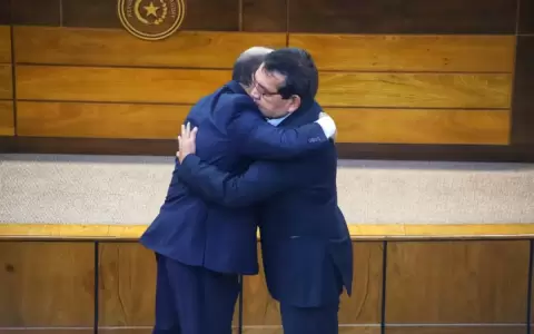 Pacto Abdo-Luguista sigue concretando acuerdos y genera malestar en disidencia