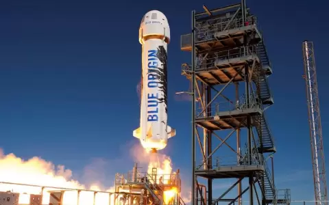 Jeff Bezos viaj� con �xito al espacio
