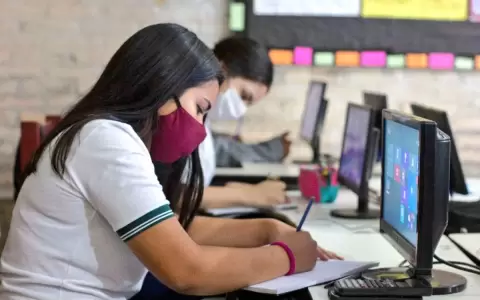 MEC proyecta iniciar el 2022 con clases presenciales