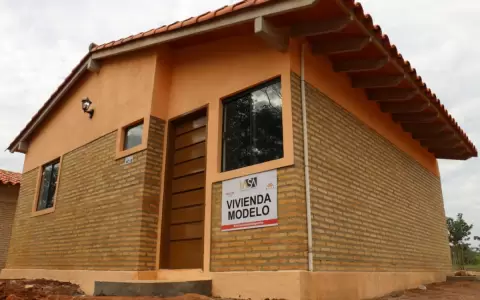 Indert y MUVH impulsan construcci�n de 1.553 viviendas sociales en las colonias