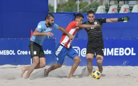F�tbol de playa: Paraguay cae ante Uruguay en un emotivo partido