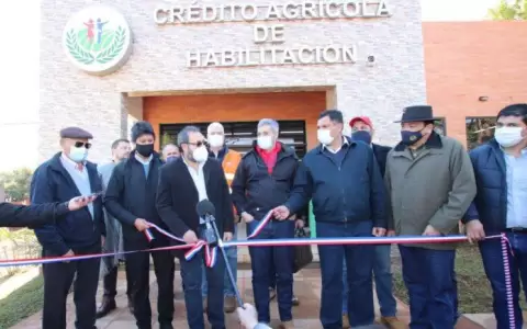 Cr�dito Agr�cola inaugur� nuevo centro en Itap�a