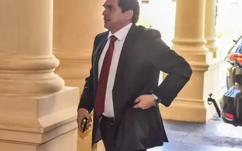 Baruja no descarta �m�s abrazos republicanos� en Paraguar�