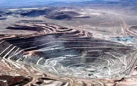 Chile: Los trabajadores de la mayor mina de cobre ir�n a huelga