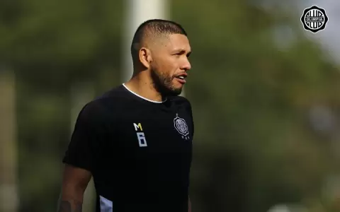 Ante �ltimas bajas, Olimpia improvisar� defensa contra Flamengo