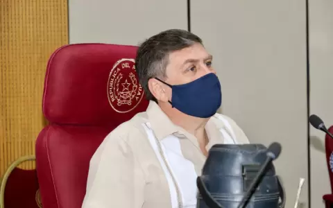 Llano explic� alcances de ley que pretende prohibir la pesca de surub� y dorado
