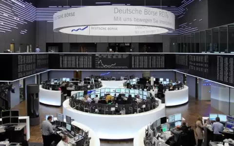 El DAX supera por primera vez los 16.000 puntos