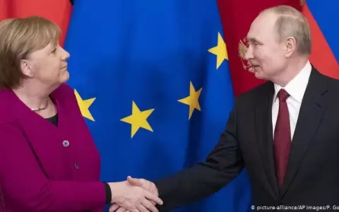 Angela Merkel viaja a Mosc� y Kiev por �ltima vez como canciller
