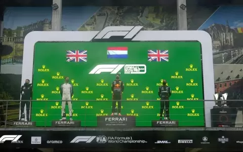 Verstappen gana el Gran Premio de B�lgica en solo tres vueltas