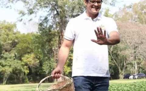 De los campos de frutilla a la carrera electoral
