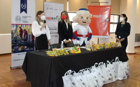 Primera industria domisanitaria recibe el sello Marca Pa�s