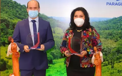 Sector tur�stico realiza reconocimientos de Excelencia