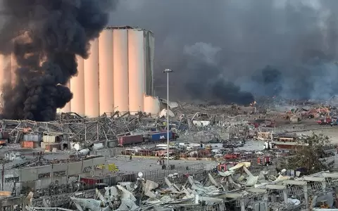 El L�bano conmemor� aniversario de la gran explosi�n que asol� Beirut