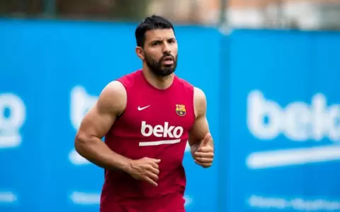 Preocupaci�n en el Barcelona por la situaci�n de Sergio Ag�ero