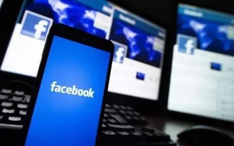 Facebook insta a los afganos a proteger sus cuentas de los talibanes