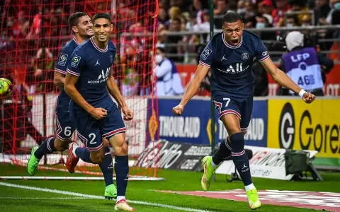 Paris Saint-Germain vence al Reims en el debut de Lionel Messi