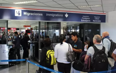 Aeropuerto: Arrasan los argentinos en el Silvio Pettirossi