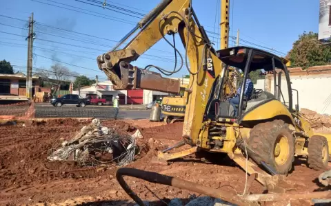 Quejas, falta de se�alizaci�n y desv�os en inicio de obras en Tres Bocas