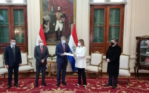 Operativo Status: Entregan al estado de bienes incautados por USD 10 millones