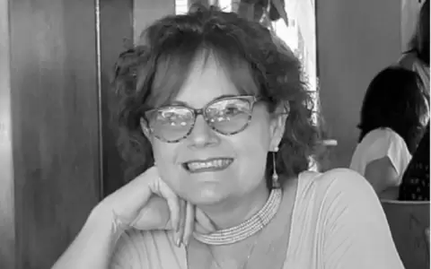 Presentan el libro �Arte y ret�rica�, de Gloria del Pilar Velilla Mula