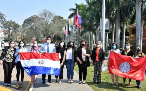 Becal- UNA: 13 estudiantes se capacitar�n en EEUU y Europa