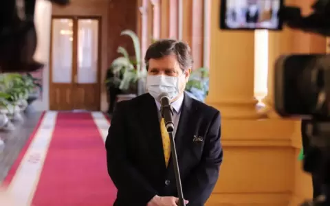 Euclides dice que a�n no hay respuesta concreta sobre reapertura de fronteras con Argentina