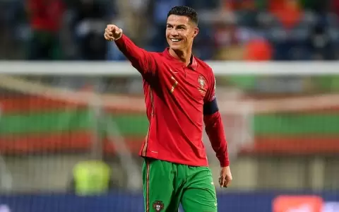 �Emotivo!: Ni�o paraguayo recibe mensaje de aliento de Cristiano Ronaldo